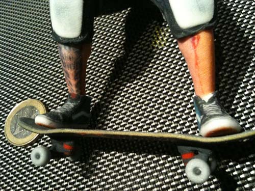 user_img-hkvq4HVxYh_skatescene3_small.jpg
